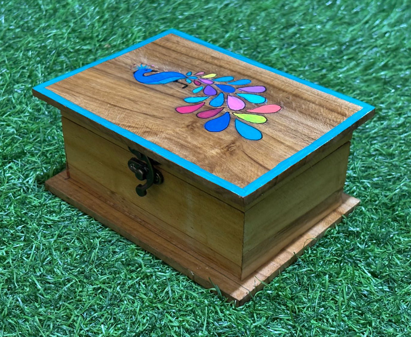 Small_Sandook(With Design)